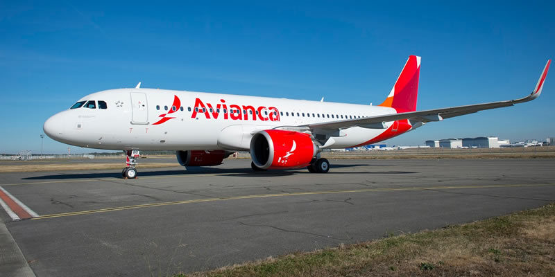 Avianca suspende vuelos al Reino Unido desde Colombia, por orden del presidente Duque